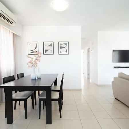 Phaedrus Living Elysian Horizon Апартаменты *