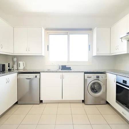 Apartamento Phaedrus Living Elysian Horizon Paphos