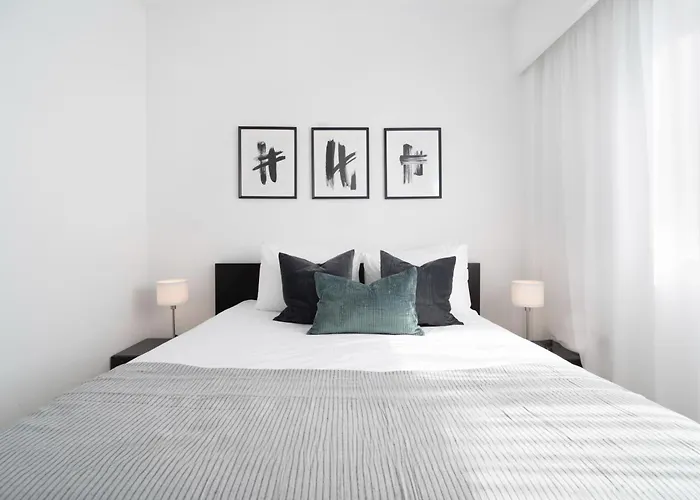 Apartment Phaedrus Living Elysian Horizon