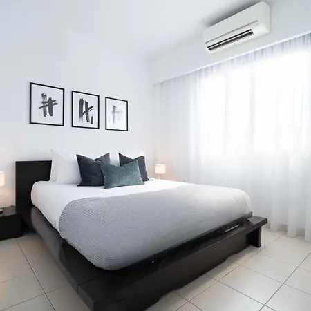 Phaedrus Living Elysian Horizon