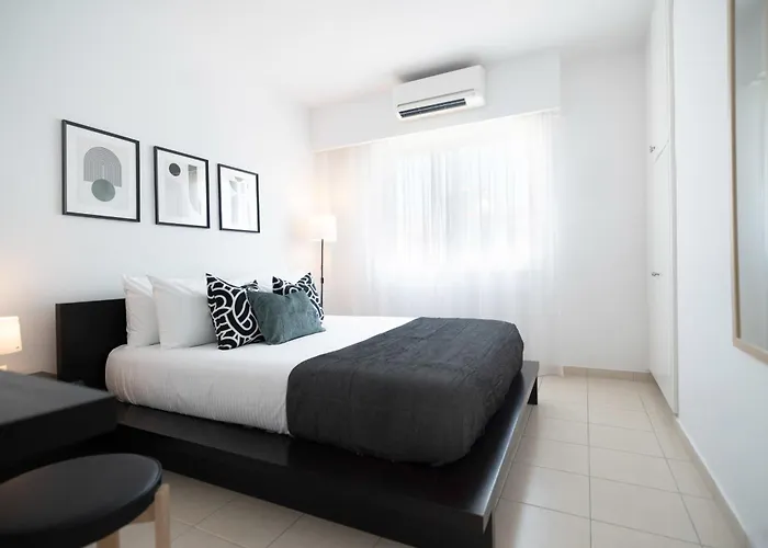 Phaedrus Living Elysian Horizon شقة بافوس