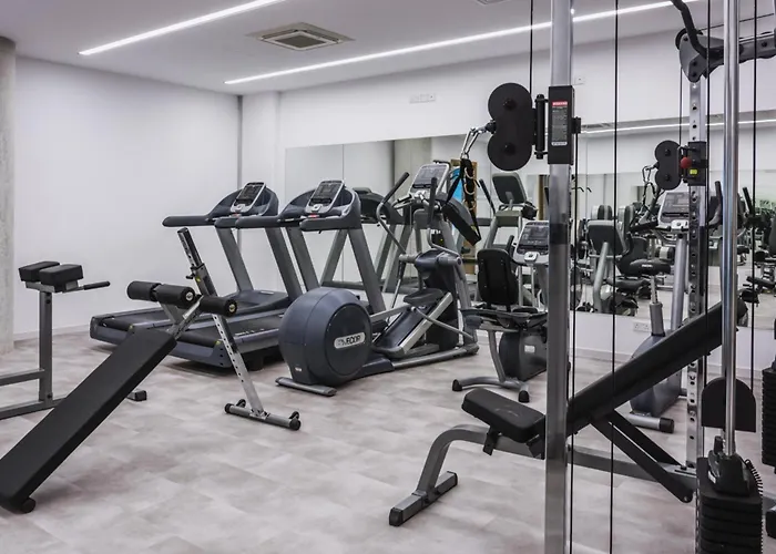 Phaedrus Living Elysian Horizon شقة